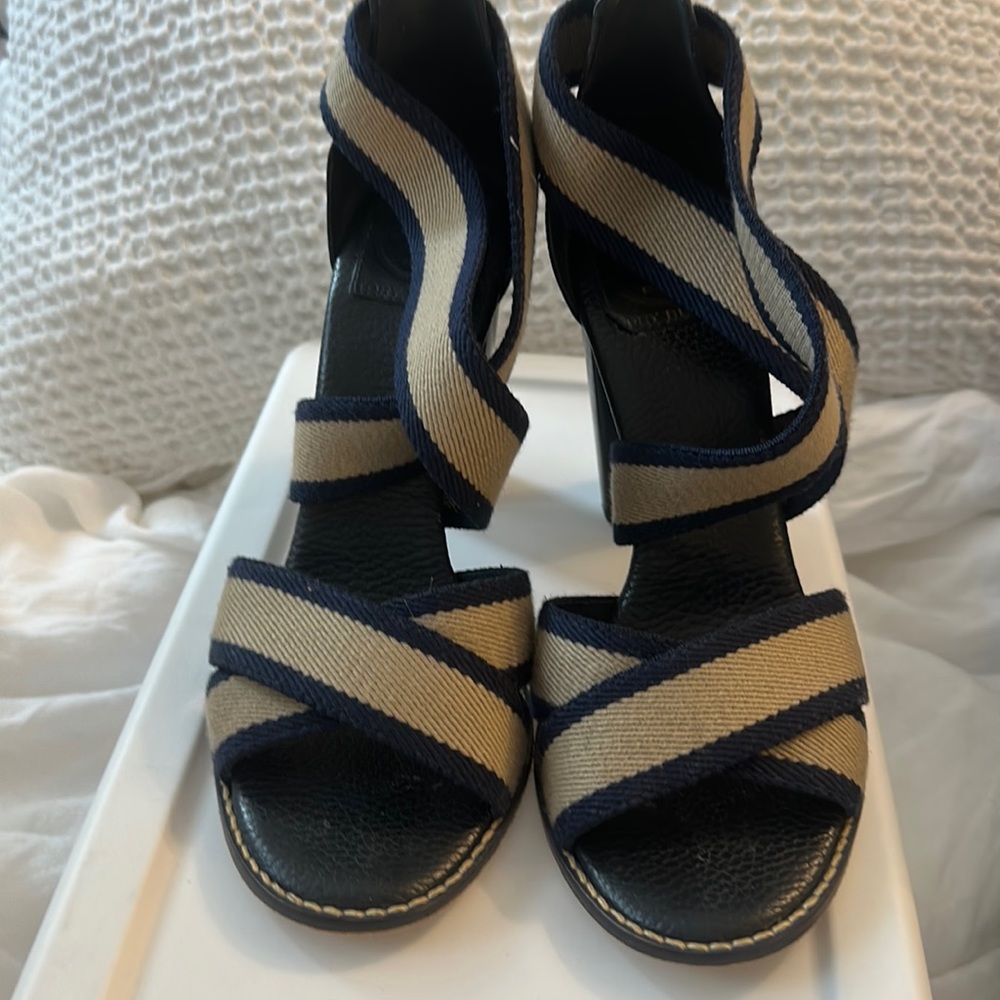 Tory Burch, canvas heels